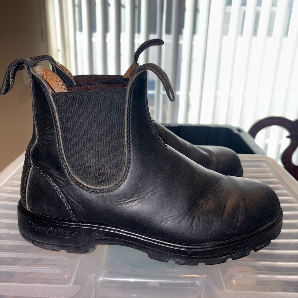 Black Blundstone boot 7.5